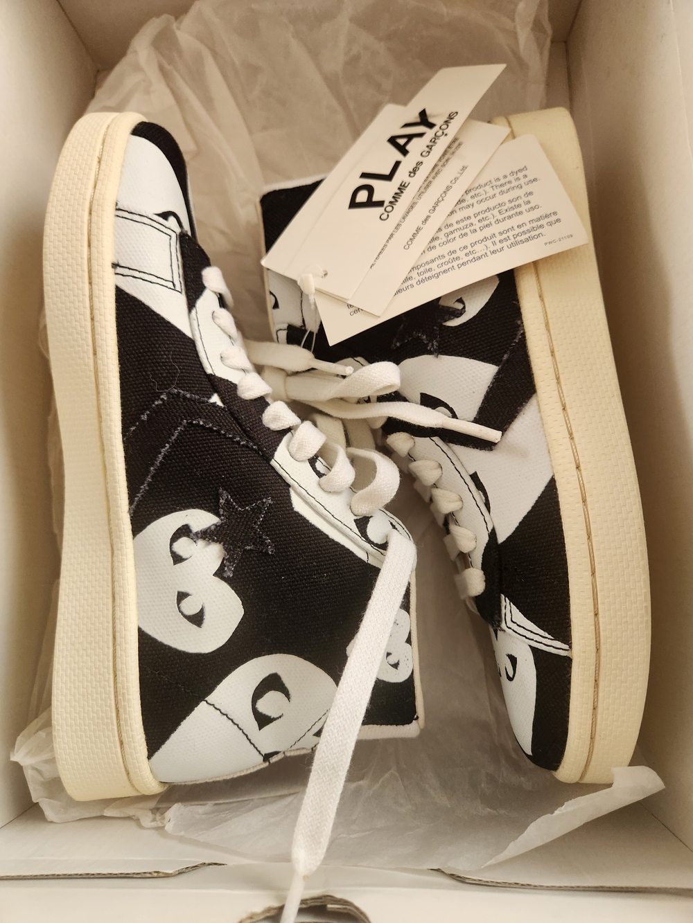 Comme des Garcons PLAY Black & White Heart-Print 4M (5.5W)